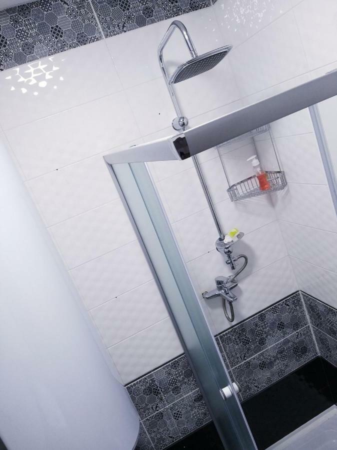 Hostel 777 Vokzal Κίεβο Εξωτερικό φωτογραφία